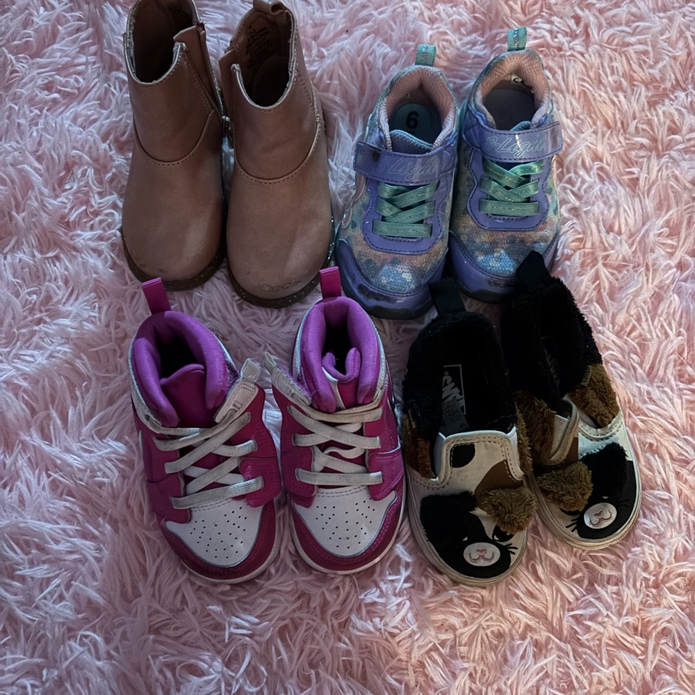 Nike Pink and White Boots Stylish and Durable